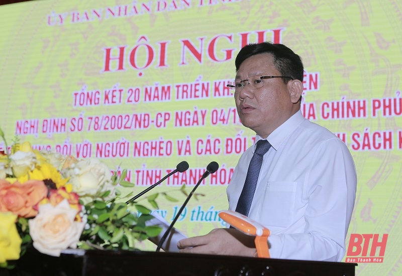 Đồng chí Nguyễn Văn Thi, Uỷ viên Ban Thường vụ Tỉnh uỷ, Phó Chủ tịch Thường trực UBND tỉnh phát biểu khai mạc hội nghị.