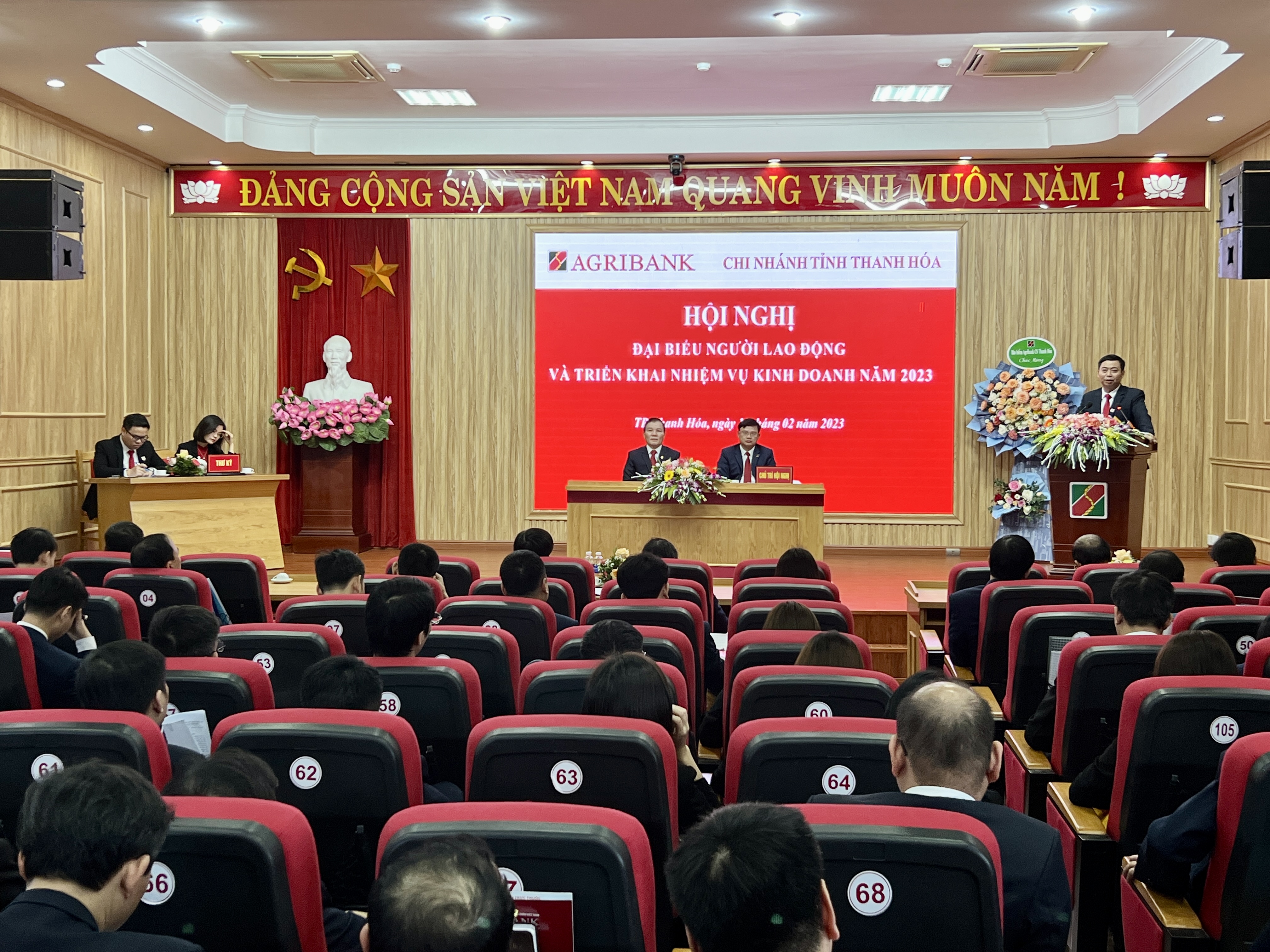 Toàn cảnh hội nghị